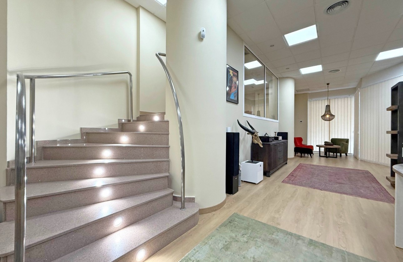 Wiederverkauf - Kommerziell - Torrevieja