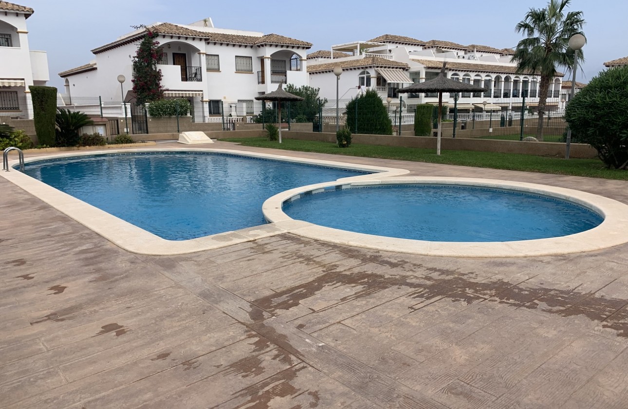 Wiederverkauf - Stadthaus - Orihuela Costa - Punta Prima