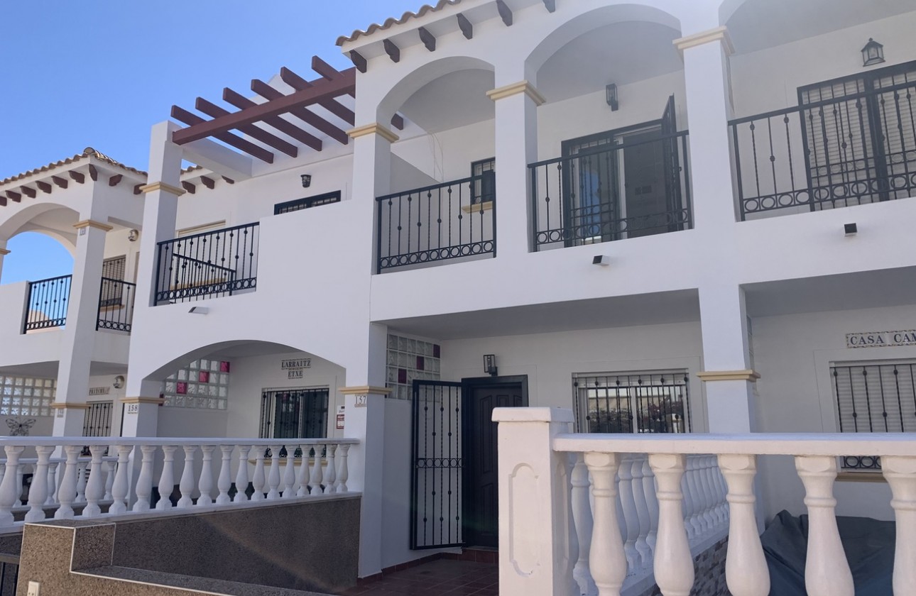 Wiederverkauf - Stadthaus - Orihuela Costa - Punta Prima