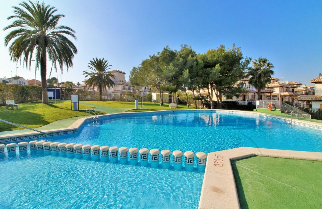 Wiederverkauf - Stadthaus - Orihuela Costa - Villamartín