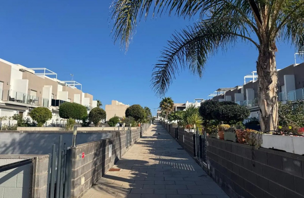 Wiederverkauf - Stadthaus - Torrevieja - Nueva Torrevieja - Aguas Nuevas