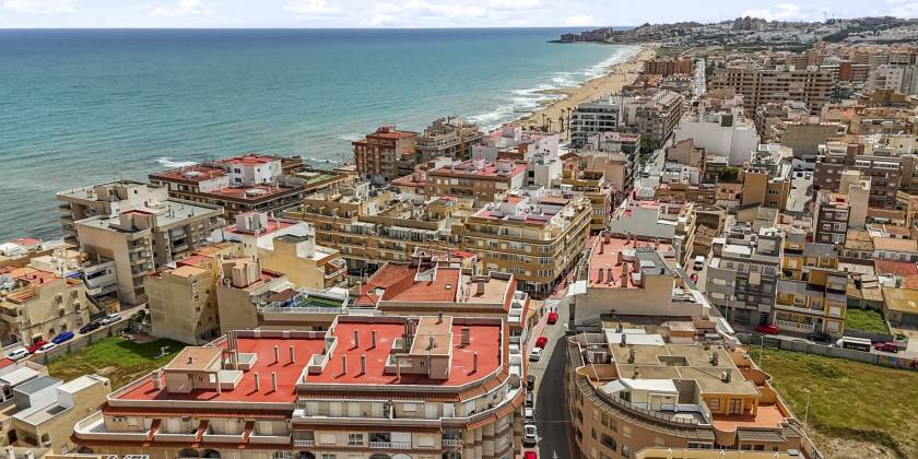 Healthcare facilities and hospitals on Spain’s Costa Blanca for property buyers