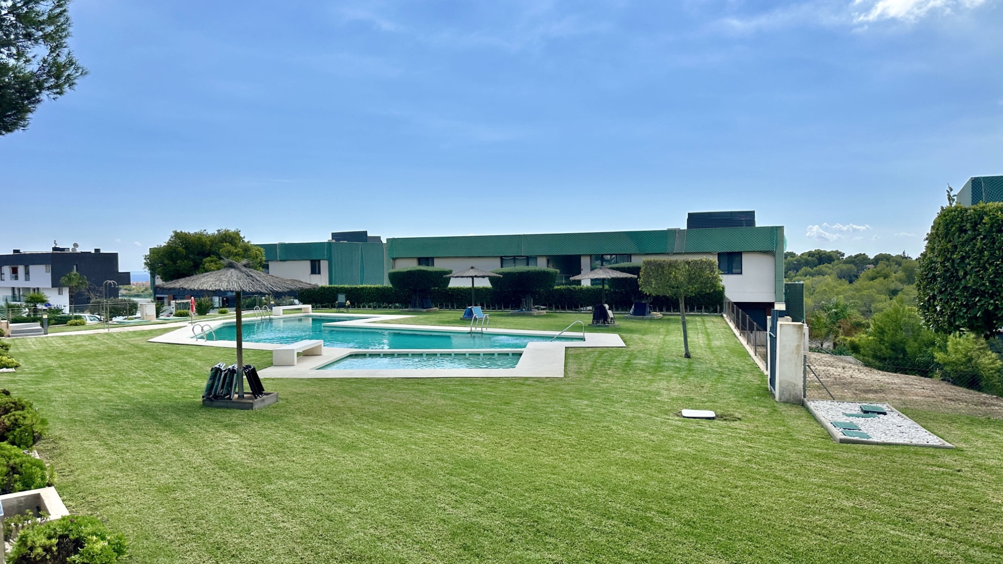 House in Villamartin - Image 3