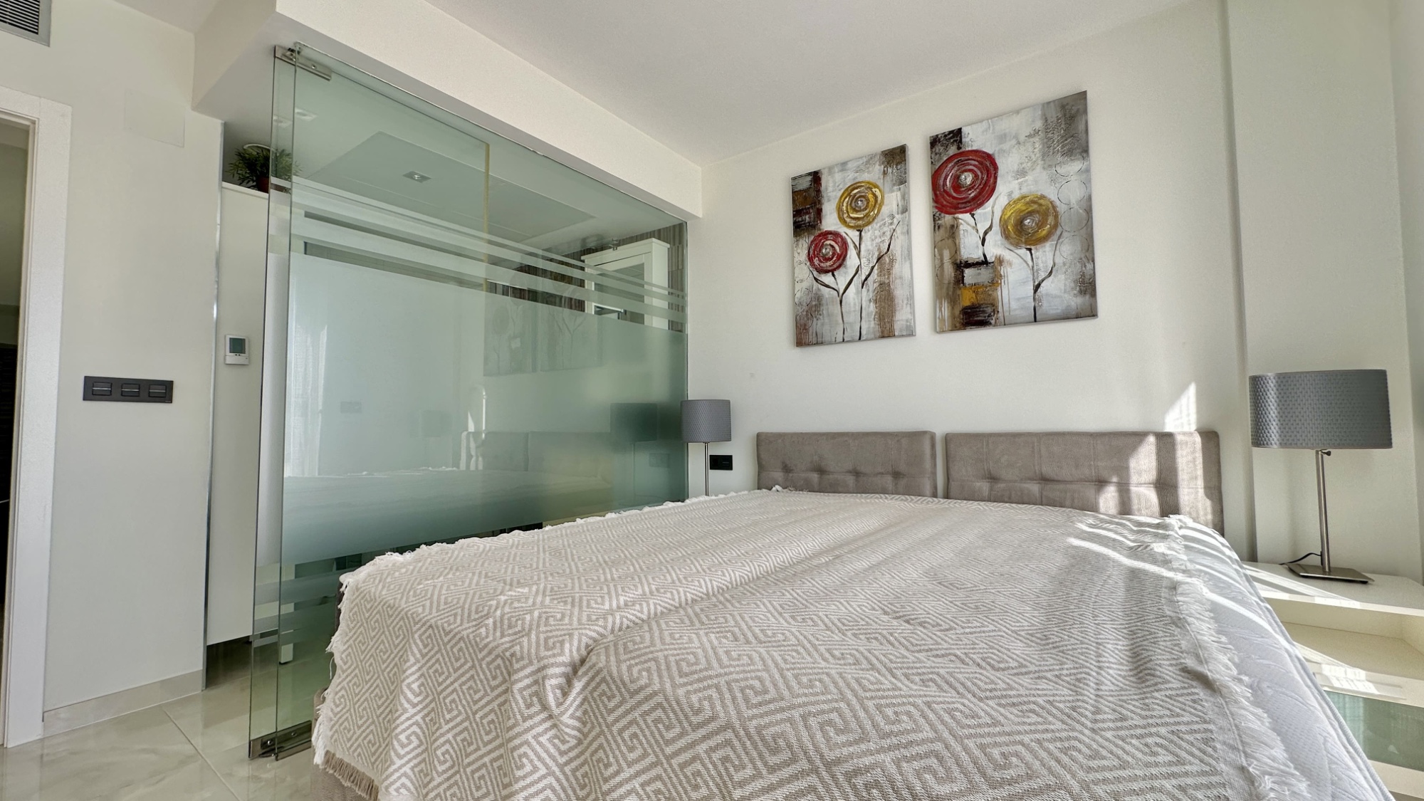 Villa in Urbanizacion los Balcones - Image 3