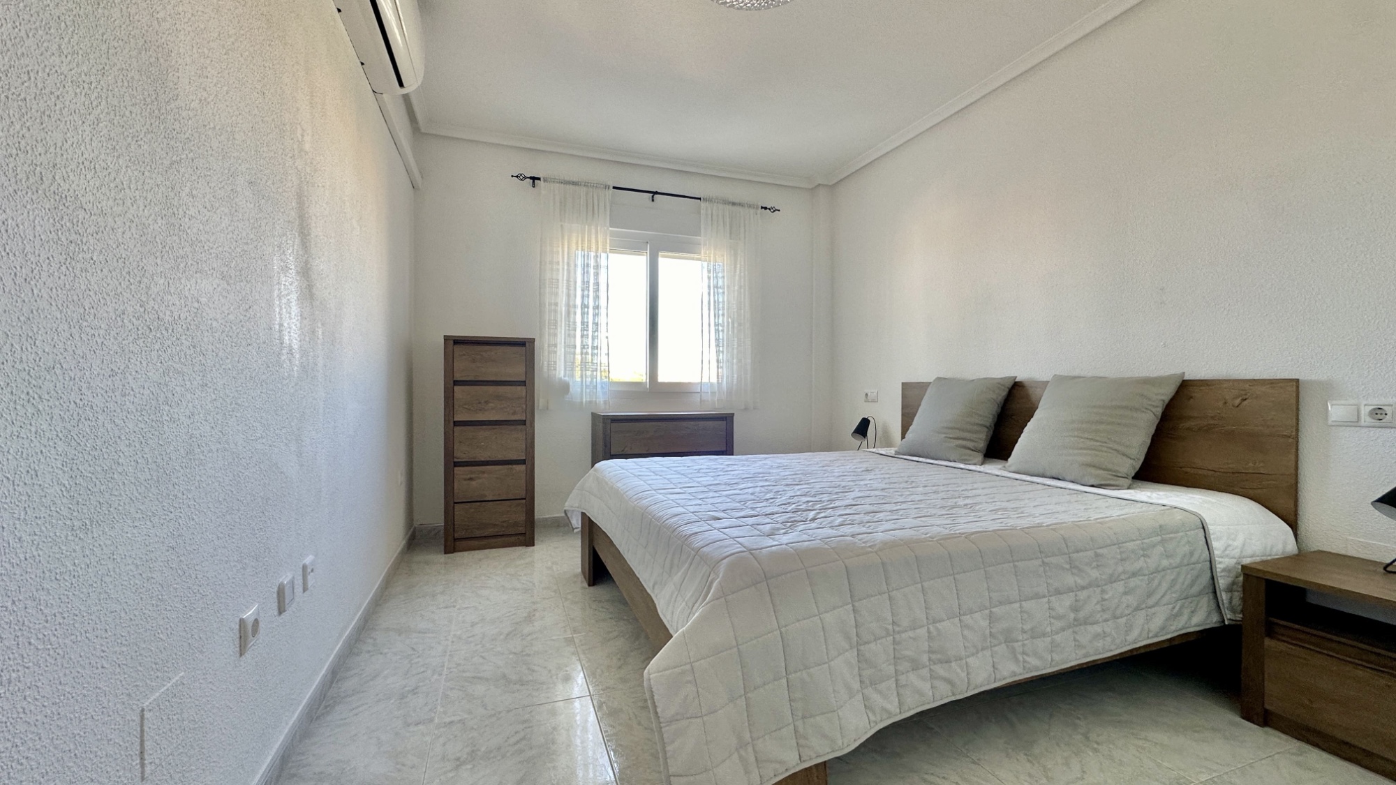Apartment in Playa Flamenca - Image 3