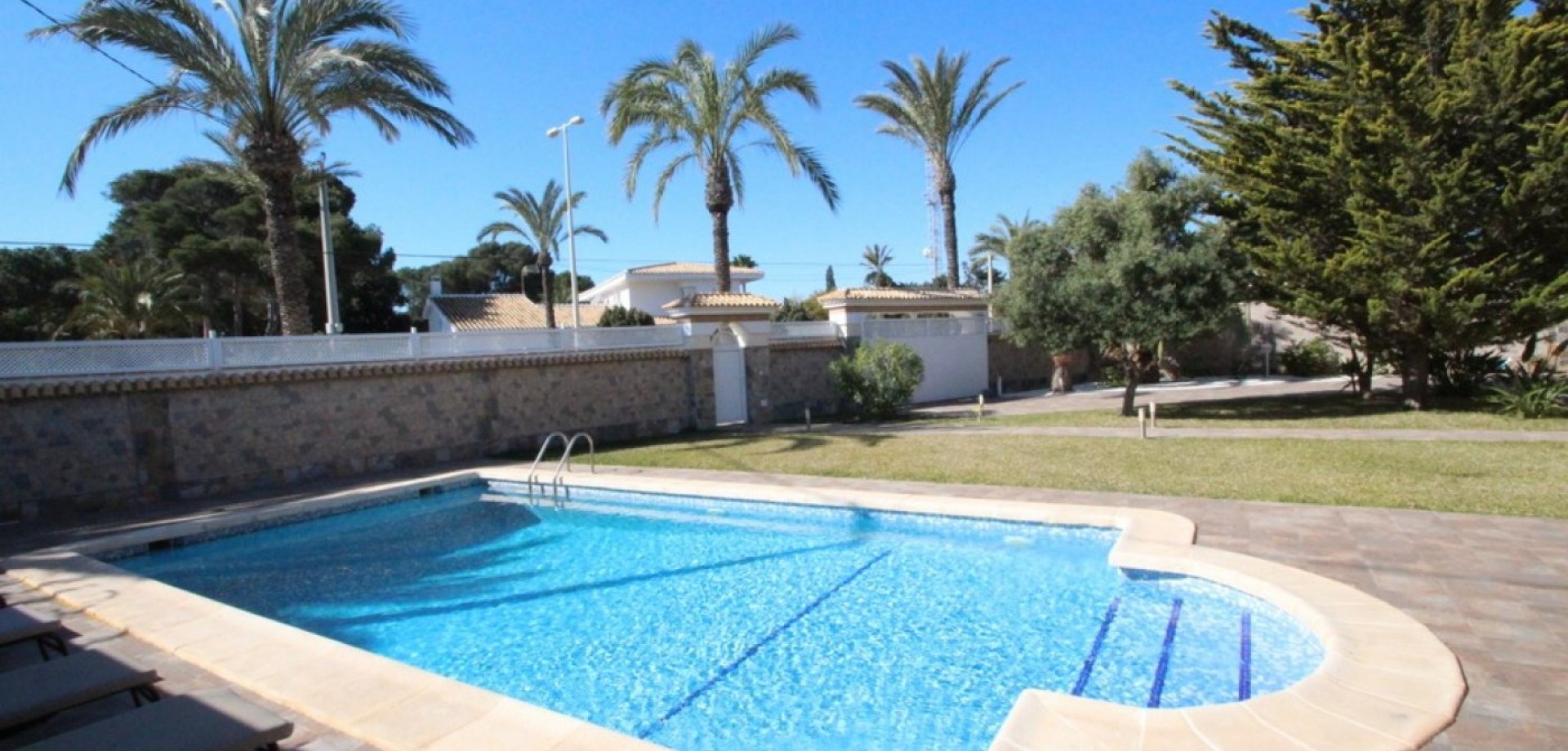 House in La Zenia - Image 3