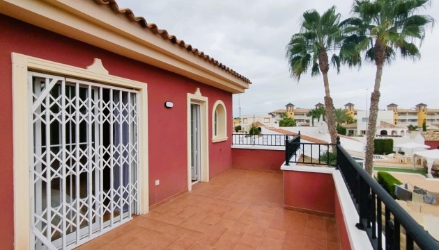 Begagnad - Fristående Villa - Orihuela Costa - Lomas de Cabo Roig