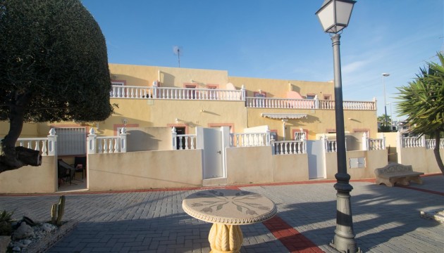 Wiederverkauf - Stadthaus - Orihuela Costa - Villamartín