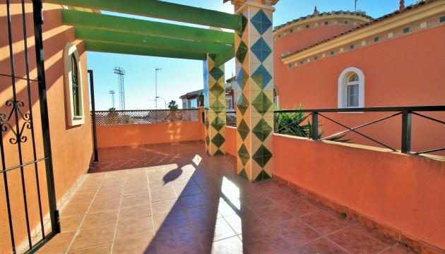 Begagnad - Fristående Villa - Orihuela Costa - Playa Flamenca