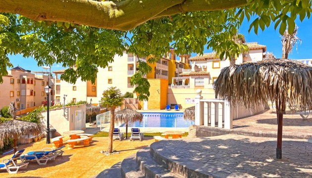 Begagnad - Lägenhet - Orihuela Costa - Lomas de Cabo Roig