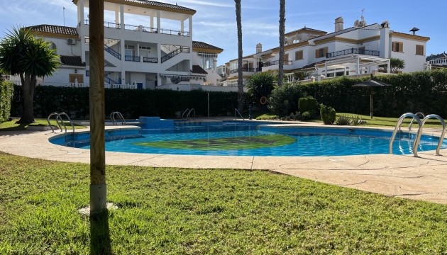 Resale - Apartment - Mil Palmeras