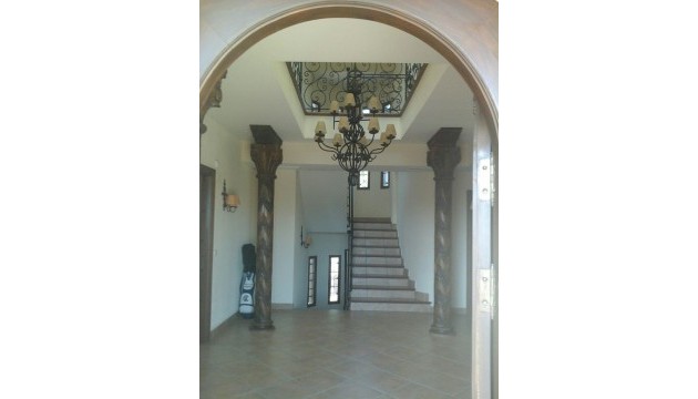 Herverkoop - Detached Villa - Elche