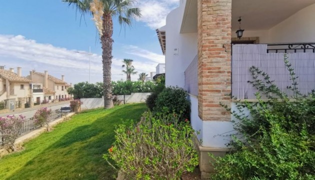 Resale - Detached Villa - Algorfa