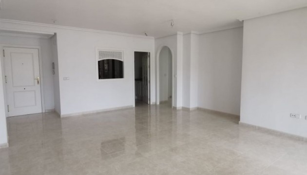 Resale - Apartment - Orihuela Costa