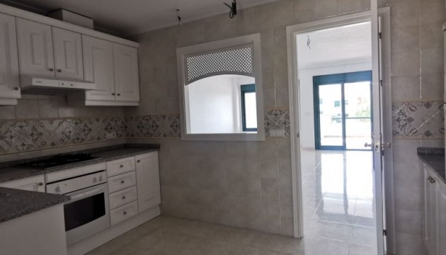 Resale - Apartment - Orihuela Costa