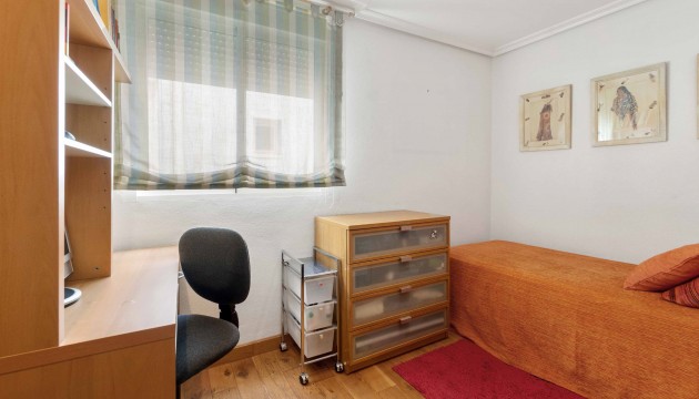 Перепродажа - Квартира - Torrevieja