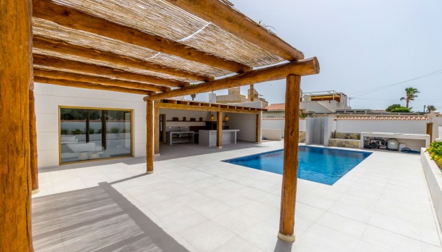 Herverkoop - Detached Villa - Torrevieja - Torreta Florida