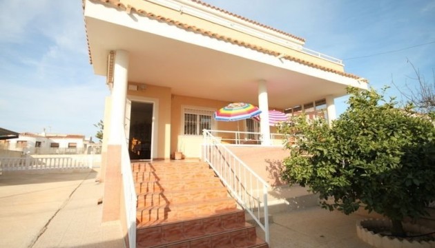 Begagnad - Fristående Villa - Torrevieja - Nueva Torrevieja - Aguas Nuevas