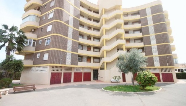 Herverkoop - Apartment - Orihuela Costa - La Zenia