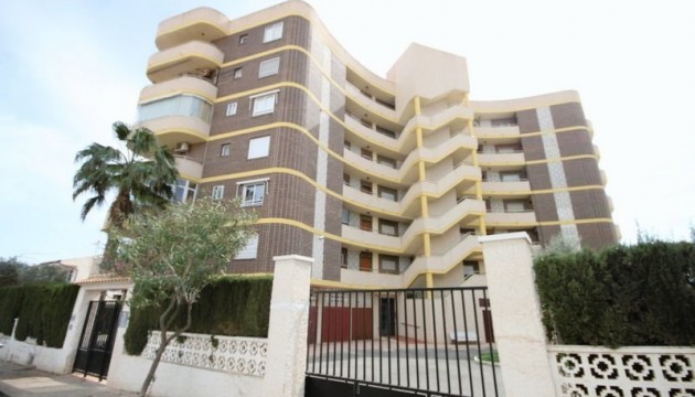 Reventa - Apartamento - Orihuela Costa - La Zenia