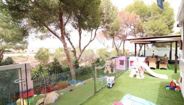 Перепродажа - отдельная вилла - Orihuela Costa - Lomas de Cabo Roig