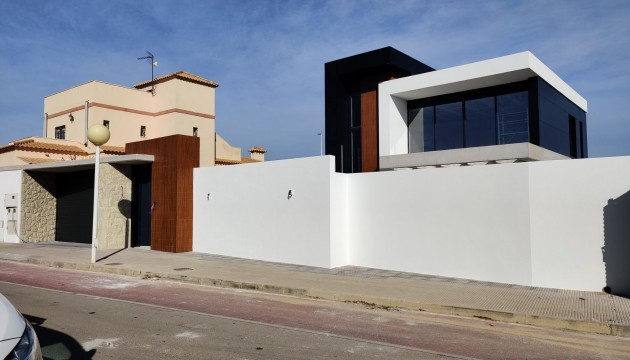 Neue Gebäude - Detached Villa - Orihuela Costa - La Zenia