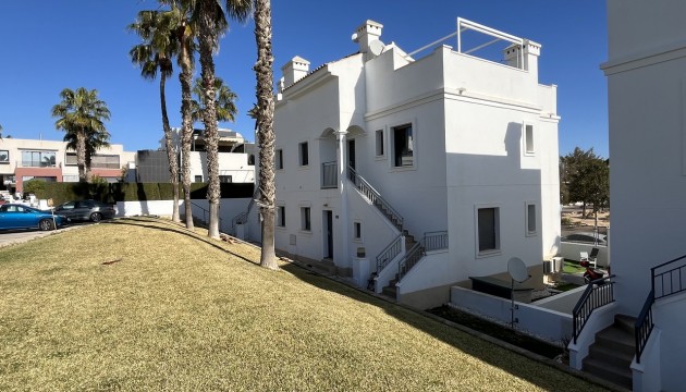 Перепродажа - Квартира - Orihuela Costa - Villamartín