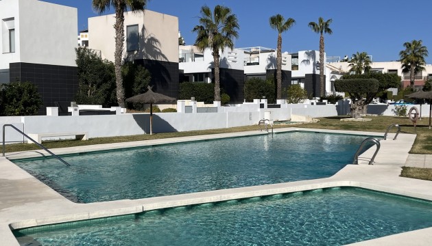 Reventa - Apartamento - Orihuela Costa - Villamartín