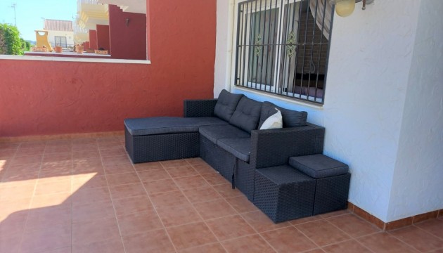 Resale - Semi Detached Villa - Guardamar del Segura - El Raso