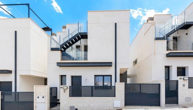 Перепродажа - отдельная вилла - Orihuela Costa - Villamartín