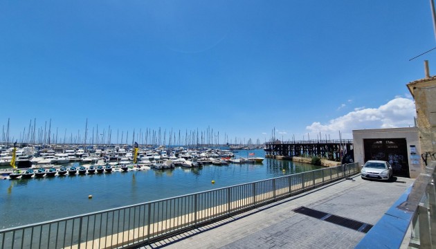 Neue Gebäude - Apartment - Torrevieja - Playa de los Locos