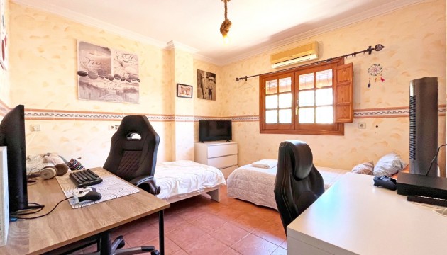 Reventa - Chalet Independiente - Orihuela Costa - Punta Prima