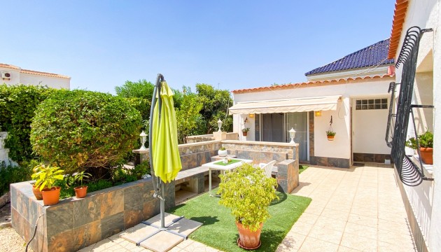 Wiederverkauf - Detached Villa - Torrevieja