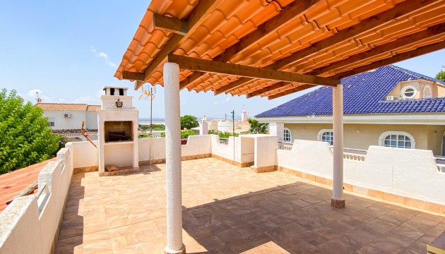 Wiederverkauf - Detached Villa - Torrevieja