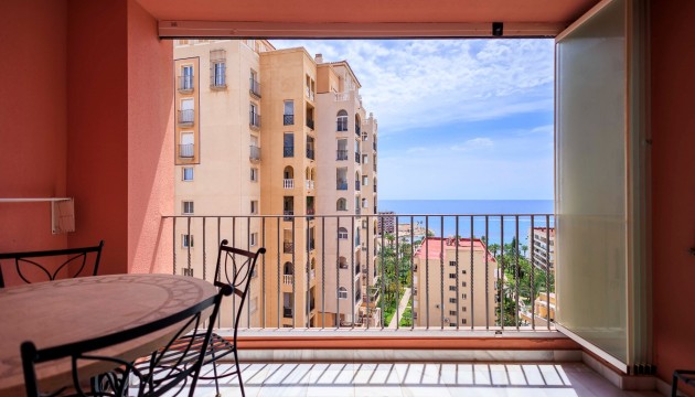 Resale - Apartment - Torrevieja - Aldea del mar