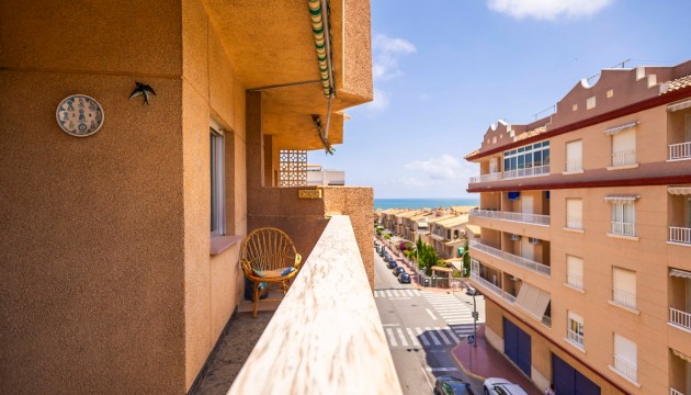 Resale - Apartment - Guardamar Playa - Guardamar del Segura