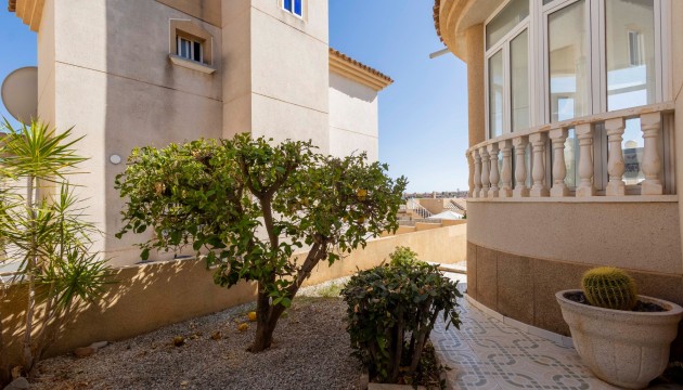 Herverkoop - Detached Villa - Orihuela Costa - Villamartín