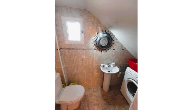 Resale - Semi Detached Villa - Torrevieja - Las calas