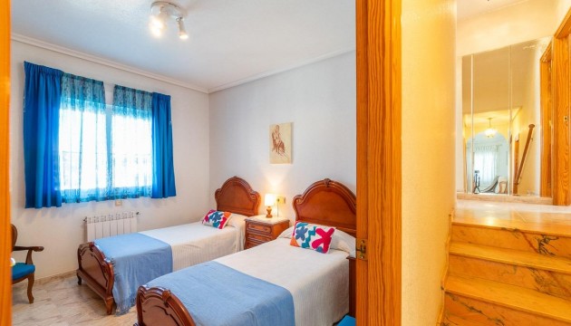 Begagnad - Fristående Villa - Orihuela Costa - Playa Flamenca