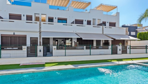 Resale - Townhouse - Torrevieja