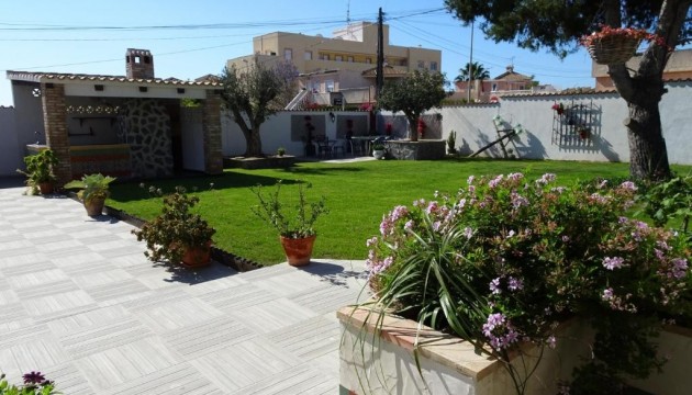 Resale - Detached Villa - Orihuela Costa