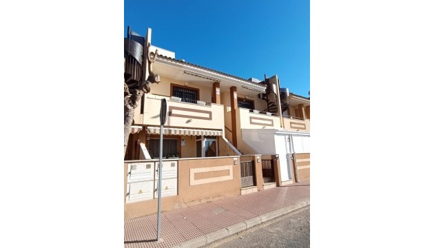 Resale - House - Los Alcazares