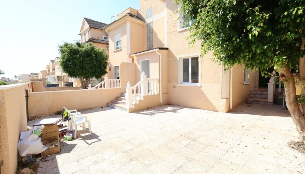 Resale - Townhouse - Orihuela Costa - La Zenia