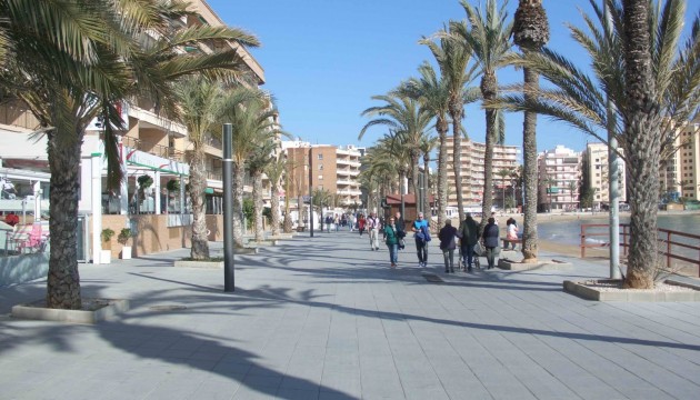 Herverkoop - Apartment - Torrevieja - Playa del Cura