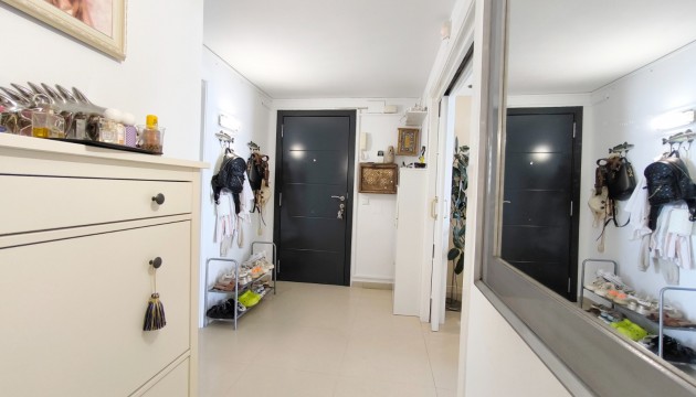 Herverkoop - Apartment - Torrevieja - Playa del Cura