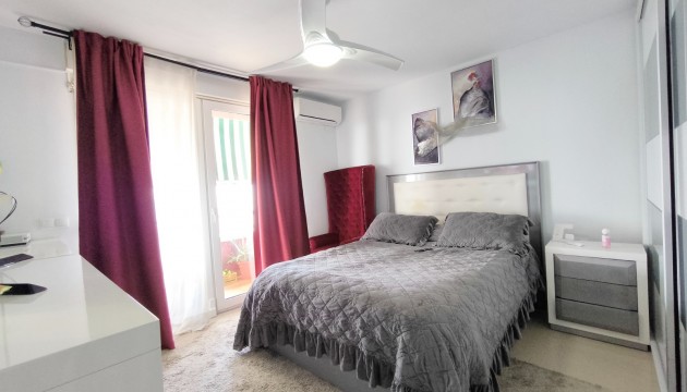 Herverkoop - Apartment - Torrevieja - Playa del Cura