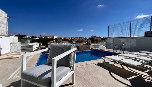 Herverkoop - Detached Villa - Orihuela Costa - Villamartín