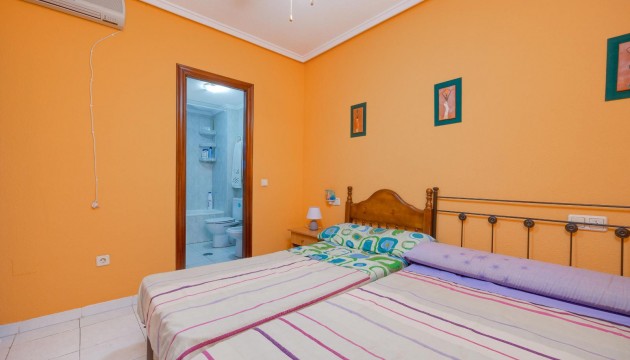 Herverkoop - Apartment - Torrevieja - Centro