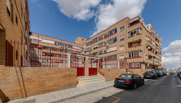 Wiederverkauf - Apartment - Torrevieja - Centro