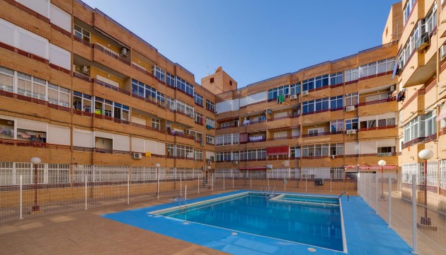 Wiederverkauf - Apartment - Torrevieja - Centro